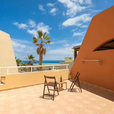 דירה Cosy Beach Front *